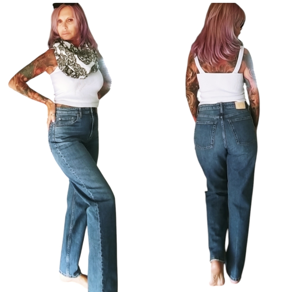 Everlane Straight Leg Jeans